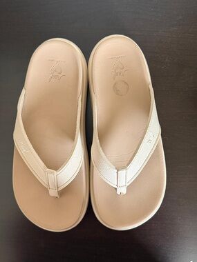 Reef Cushion Platform Flip Flop Sandals Beige Comfort Thong Slides Women’s Size8